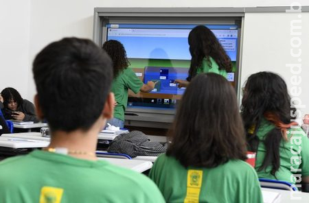 Com tecnologia e inclusão, ensino público quebra paradigmas para construir escola do futuro Com tecnologia e inclusão, ensino público quebra paradigmas para construir escola do futuro
