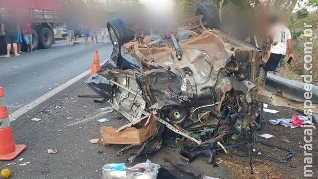 Criança de 9 anos sobrevive a acidente que matou três mulheres