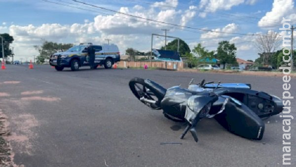 Durante test drive, homem bate moto que ia comprar em poste e fica em estado grave Durante test drive, homem bate moto que ia comprar em poste e fica em estado grave