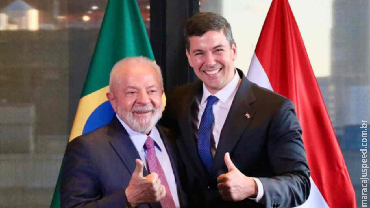 Em reunião com presidente do Paraguai, Lula conversa sobre Ponte da Integração