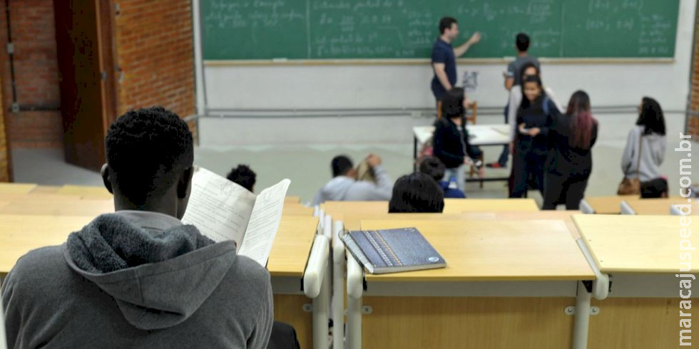 Escolas particulares terão um reajuste médio de 9% em 2024 Escolas particulares terão um reajuste médio de 9% em 2024