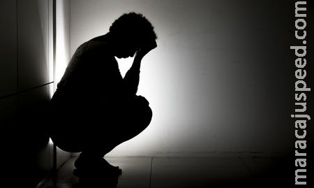 Estudo alerta para alta incidência de suicídio na adolescência