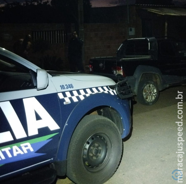 Homem é preso dirigindo bêbado logo após agredir mulher em Figueirão Homem é preso dirigindo bêbado logo após agredir mulher em Figueirão