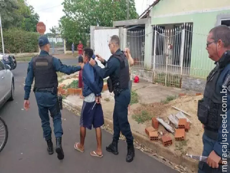 Homem mata desafeto, volta ao local do crime e é preso 12 horas após assassinato