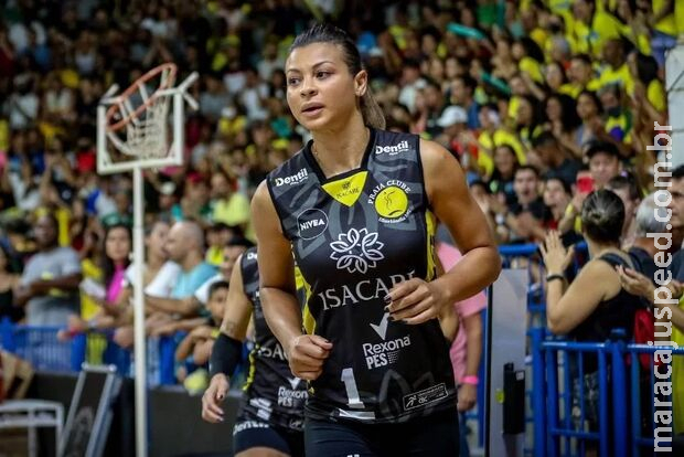 Polícia encontra carta de despedida em apartamento de Walewska Oliveira