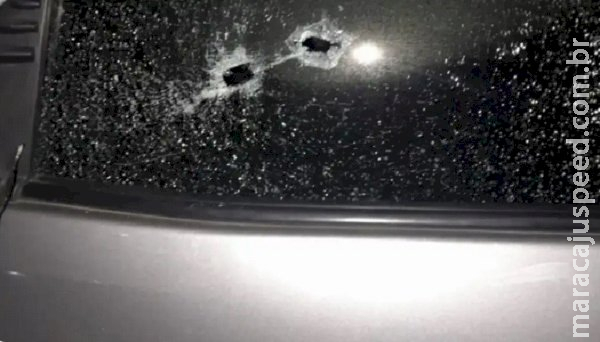 Prefeito de cidade paraguaia tem carro atacado por disparos de pistola Prefeito de cidade paraguaia tem carro atacado por disparos de pistola