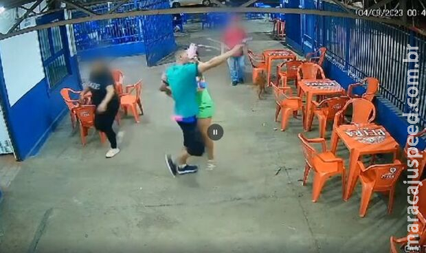 Suspeito é preso após apontar arma para criança e atirar contra mulher em Dourados Suspeito é preso após apontar arma para criança e atirar contra mulher em Dourados