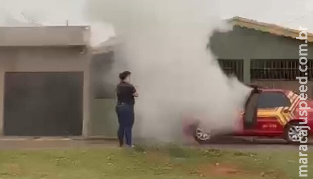 Viatura do Corpo de Bombeiros pega fogo em Ponta Porã Viatura do Corpo de Bombeiros pega fogo em Ponta Porã