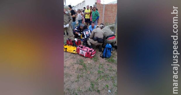 Adolescente em motocicleta fica em estado grave após ser atingido por carro em Campo Grande Adolescente em motocicleta fica em estado grave após ser atingido por carro em Campo Grande
