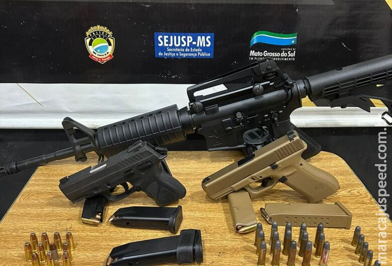 Após ameaçar pessoa, homem é flagrado com fuzil, pistolas e munições em Dourados Após ameaçar pessoa, homem é flagrado com fuzil, pistolas e munições em Dourados