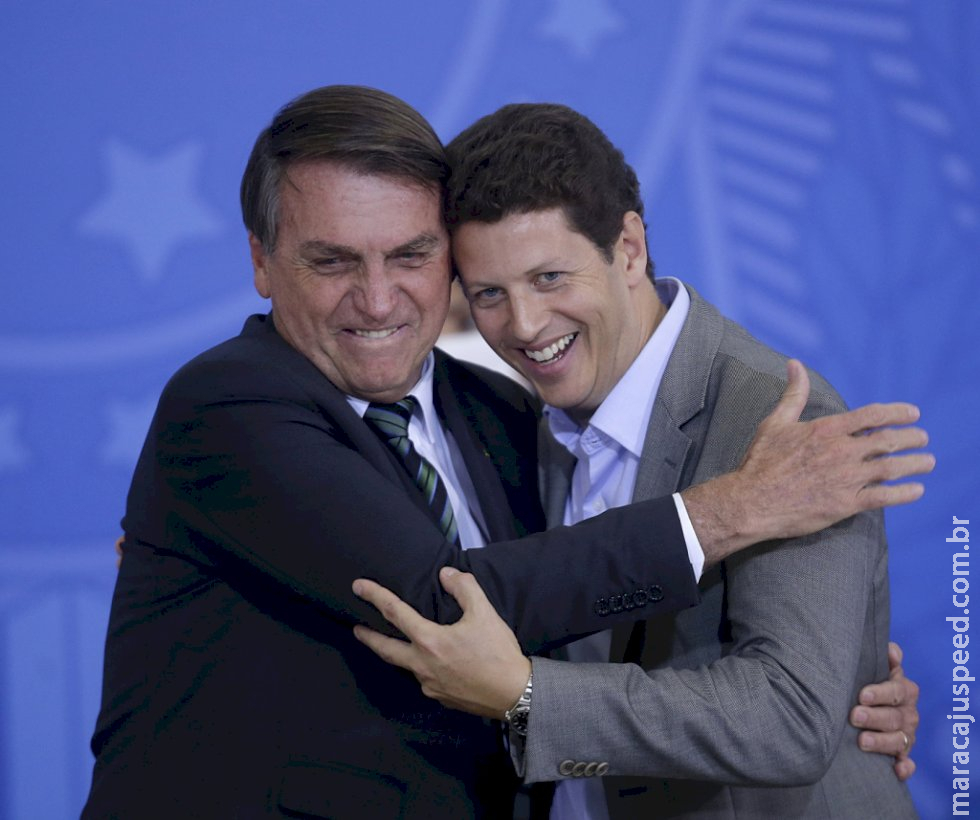 Bolsonaro e Salles retomam conversa sobre Prefeitura de SP; Nunes espera oficialização de Tarcísio Bolsonaro e Salles retomam conversa sobre Prefeitura de SP; Nunes espera oficialização de Tarcísio