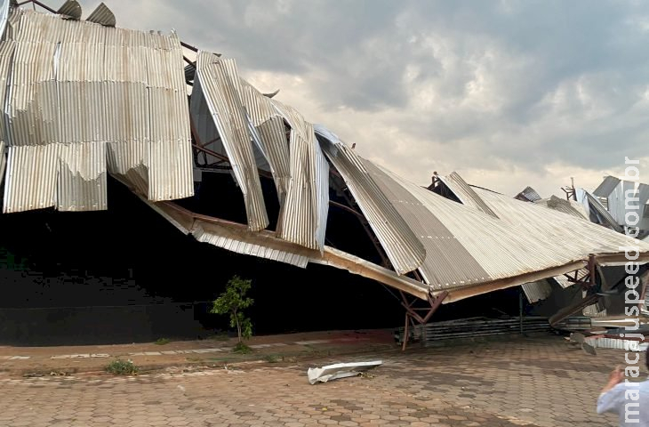  Defesa Civil envia equipe a Bataguassu para ajudar e avaliar os estragos causados pelo vendaval 