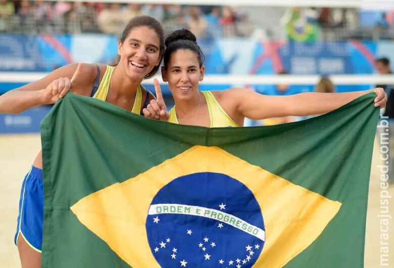 Duda e Ana Patrícia conquistam o ouro no vôlei de praia do Pan