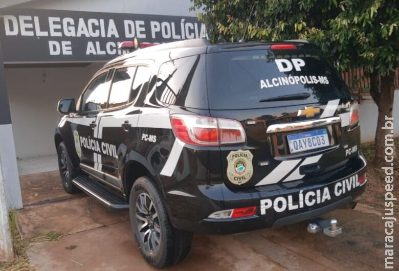 Dupla é presa após apresentar documento falso em agência bancária