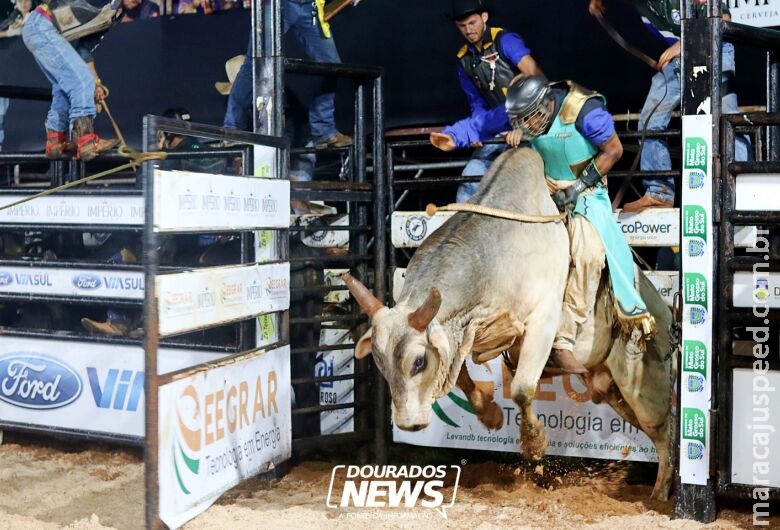 Festa de Peão de Boiadeiro começa hoje no Parque de Exposições de Dourados Festa de Peão de Boiadeiro começa hoje no Parque de Exposições de Dourados