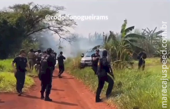 Indígenas entram em conflito com a PF durante operação em Dourados Indígenas entram em conflito com a PF durante operação em Dourados