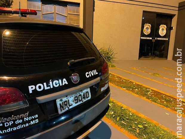 Ladrão escala muro de residência e furta orquídeas avaliadas em R$ 5 mi em Nova Andradina Ladrão escala muro de residência e furta orquídeas avaliadas em R$ 5 mi em Nova Andradina
