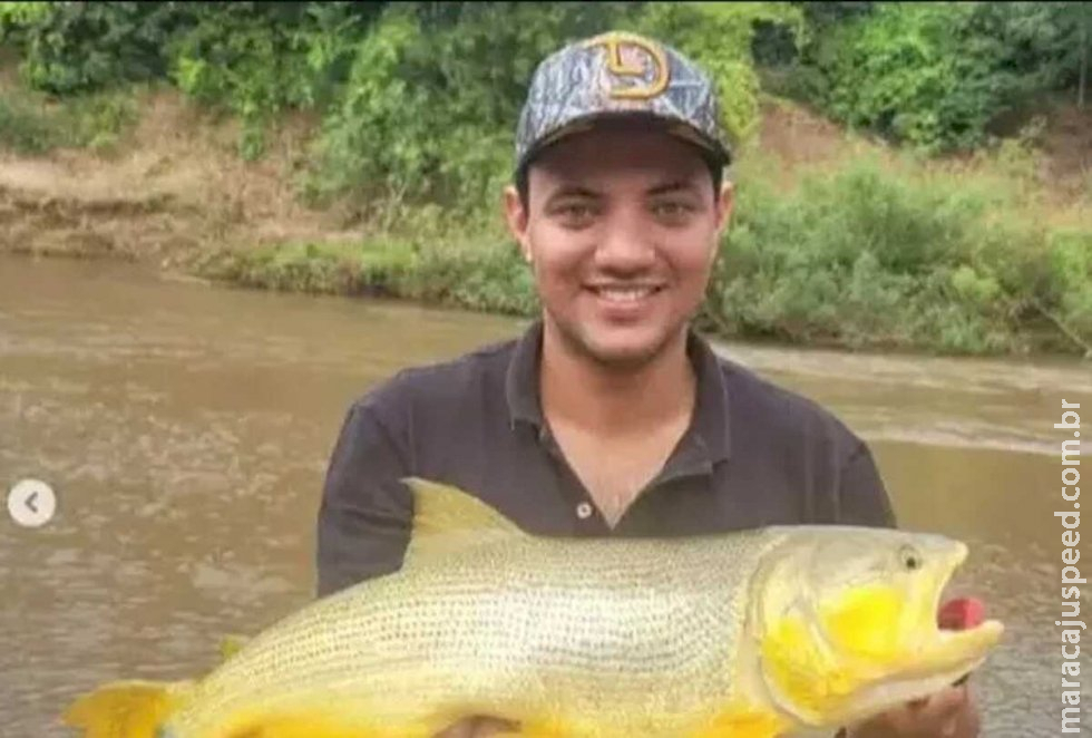 MP arquiva caso de jovem, filho de ex-secretária de Jardim que foi morto por policiais MP arquiva caso de jovem, filho de ex-secretária de Jardim que foi morto por policiais