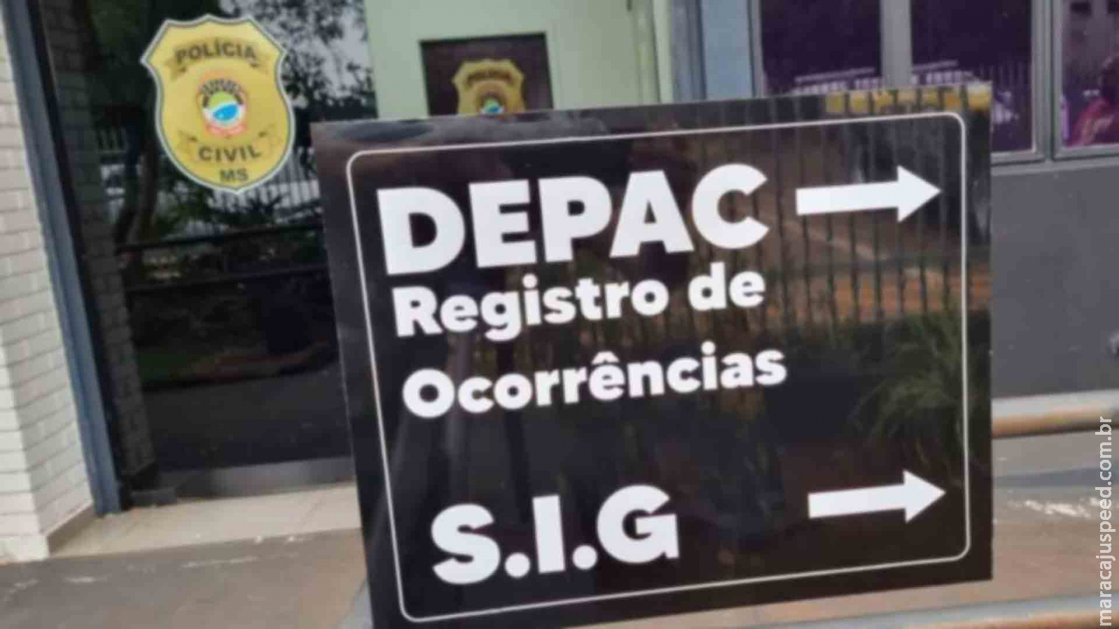 Mulher sai de audiência no Fórum e faz ameaças contra vítima em local de trabalho Mulher sai de audiência no Fórum e faz ameaças contra vítima em local de trabalho