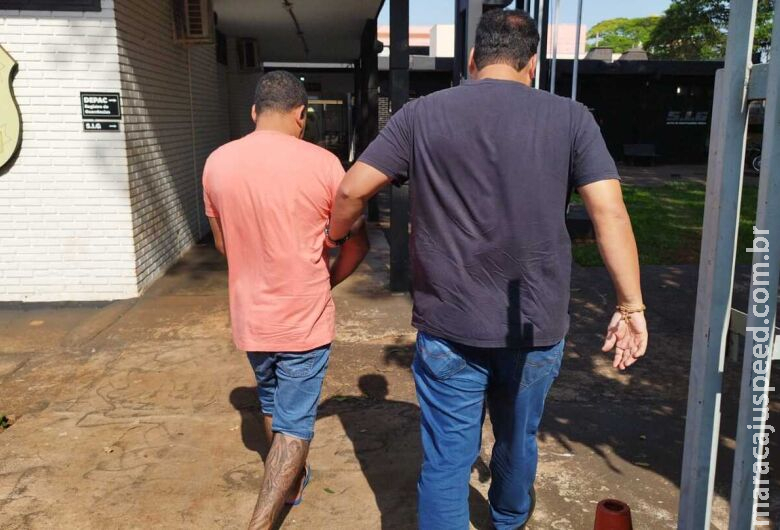 "Ninguém aceita levar murro na cara", diz assassino confesso de homem em distrito "Ninguém aceita levar murro na cara", diz assassino confesso de homem em distrito