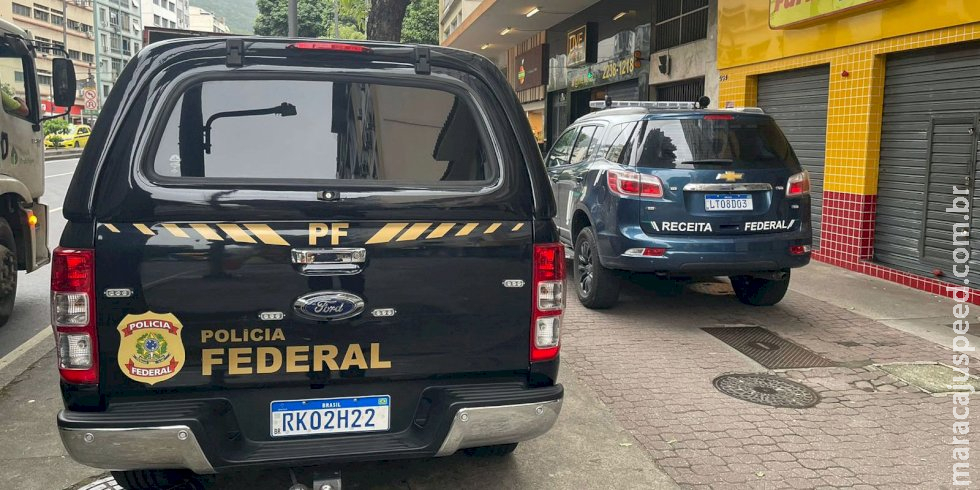 PF faz operação que apura crimes praticados por policiais civis do Rio PF faz operação que apura crimes praticados por policiais civis do Rio