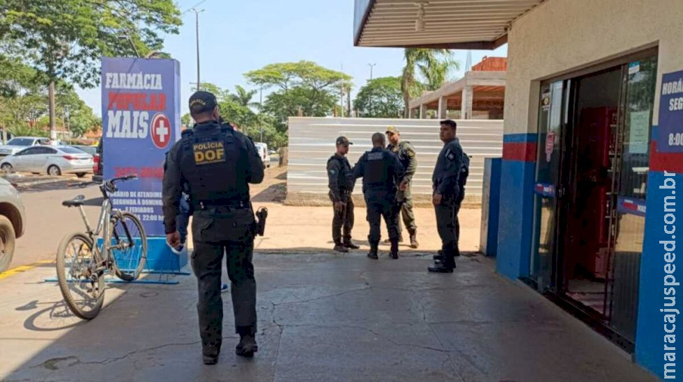 Polícia identifica dupla que morreu ao entrar em confronto com o DOF após roubo joalheria em Caarapó Polícia identifica dupla que morreu ao entrar em confronto com o DOF após roubo joalheria em Caarapó