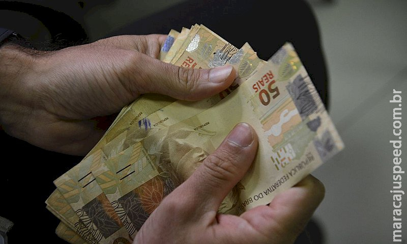 Poupança tem retirada líquida de R$ 5,83 bilhões em setembro Poupança tem retirada líquida de R$ 5,83 bilhões em setembro