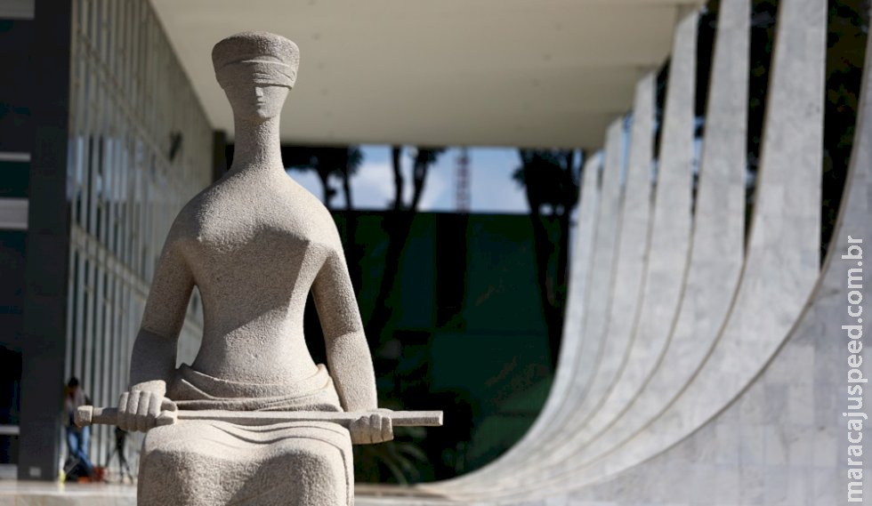 STF forma maioria para condenar mais oito réus pelo 8 de Janeiro