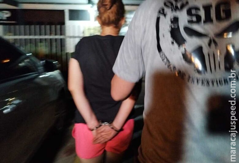 Suspeita permanece presa e polícia investiga se homicídio tem relação com tráfico de drogas Suspeita permanece presa e polícia investiga se homicídio tem relação com tráfico de drogas