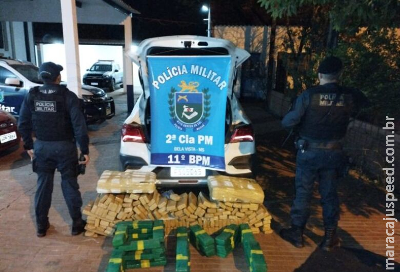 Traficante foge com carro carregado de droga, mas é perseguido e preso em Operação Traficante foge com carro carregado de droga, mas é perseguido e preso em Operação