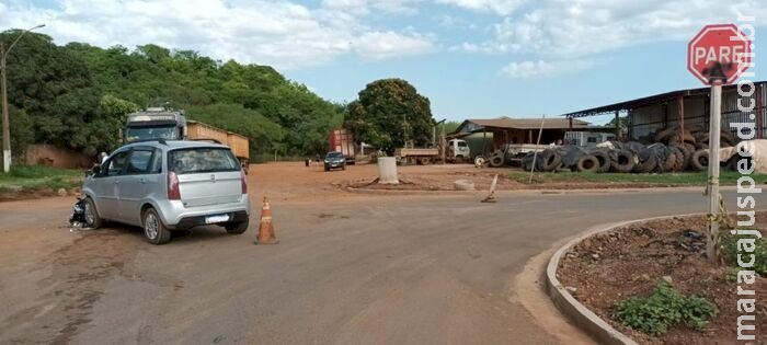 Acidente entre carro e ônibus deixa pessoas feridas em Bonito