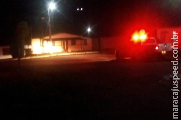 Adolescente dá pedrada na cabeça do pai após discussão em Corumbá