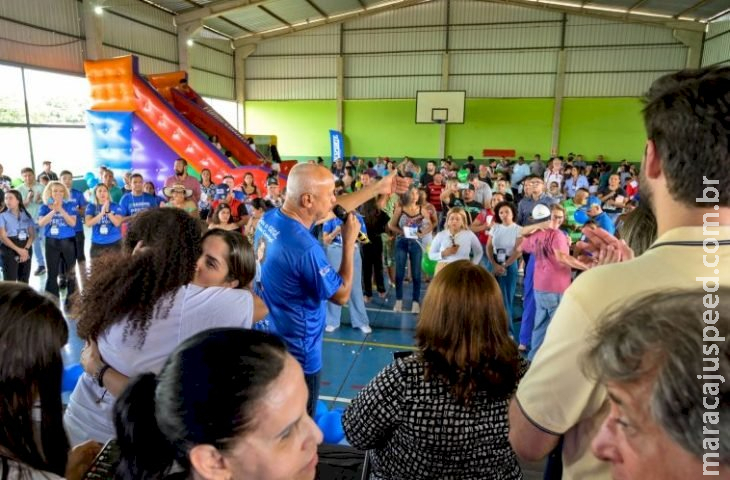 Agems vai para perto da comunidade e garante atendimento a cerca de 3 mil pessoas