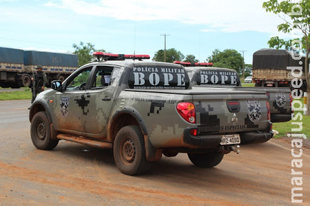 BOPE efetua prisão de motorista de caminhão com revólver 38 durante Operação Hórus no Quebra Coco BOPE efetua prisão de motorista de caminhão com revólver 38 durante Operação Hórus no Quebra Coco
