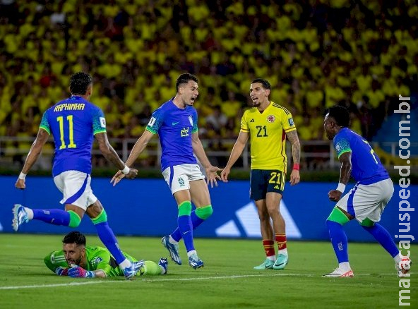 Brasil joga mal e perde para Colômbia em Barranquilla Brasil joga mal e perde para Colômbia em Barranquilla