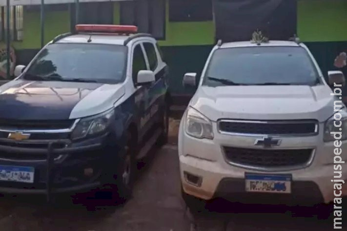 Casal tem sítio invadido e é mantido refém durante roubo de caminhonete Casal tem sítio invadido e é mantido refém durante roubo de caminhonete