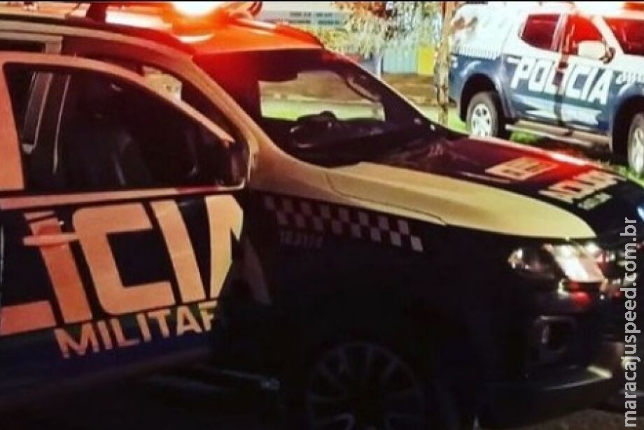 Em moto roubada, homem atira contra viatura e acaba morto pela polícia Em moto roubada, homem atira contra viatura e acaba morto pela polícia