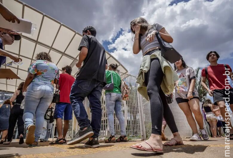 Gabarito e cadernos de questões do Enem serão divulgados nesta terça Gabarito e cadernos de questões do Enem serão divulgados nesta terça