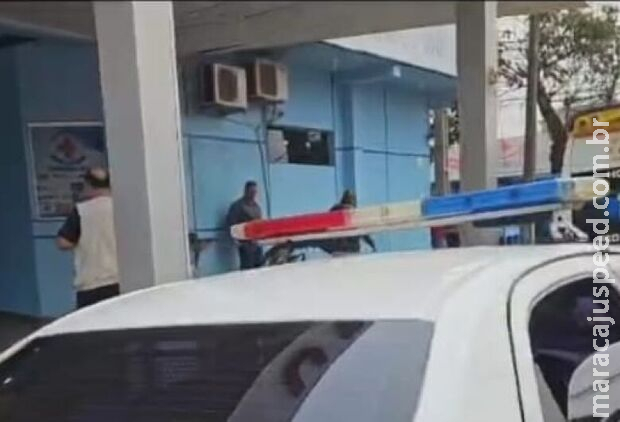 Garagista é baleado por dupla em moto na fronteira Garagista é baleado por dupla em moto na fronteira