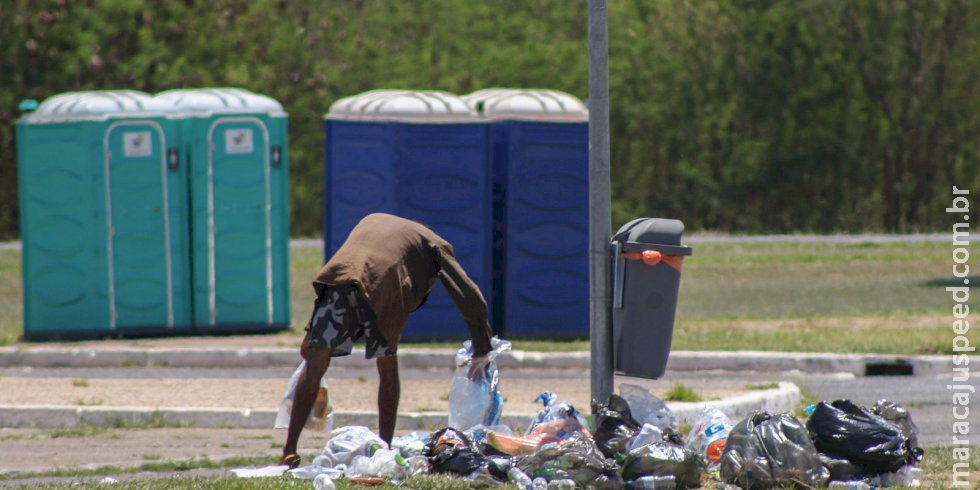 Governo cria pontos de higiene para população em situação de rua