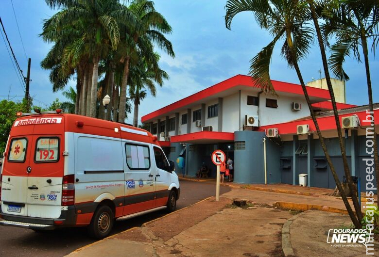 Homem é socorrido em estado grave após ser ferido com facada na cabeça Homem é socorrido em estado grave após ser ferido com facada na cabeça