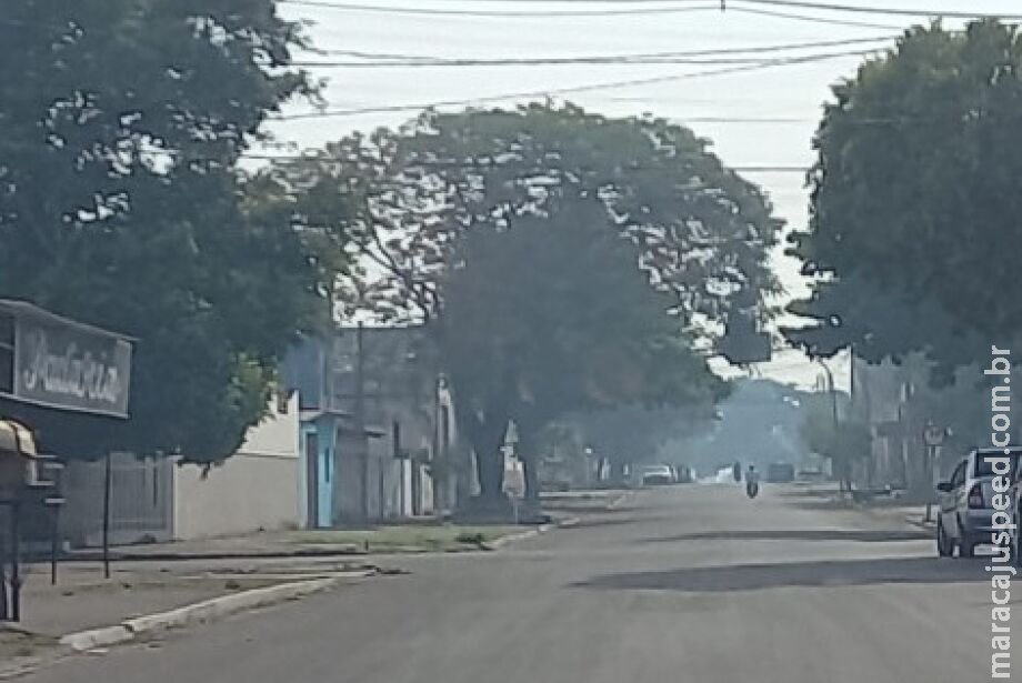 Incêndio deixa Corumbá com apagão de energia e internet e cobre cidade com fumaça