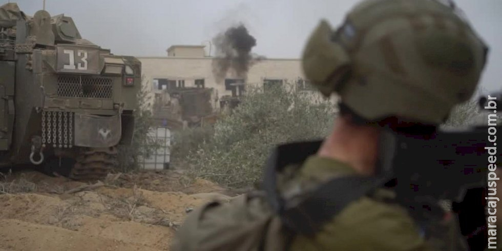 Israel diz estar aberto a pausas para ajuda e saída de reféns de Gaza