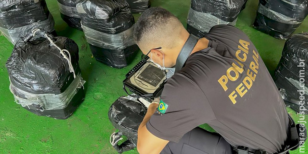 PF e PRF apreendem 1,5 tonelada de cocaína a bordo de navio PF e PRF apreendem 1,5 tonelada de cocaína a bordo de navio