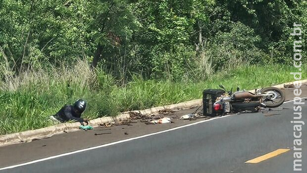 Pneus de moto estouram e deixam homem ferido na BR 262 