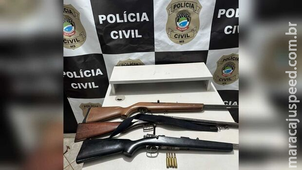 Polícia apreende fuzil e rifles escondidos em mata em Eldorado