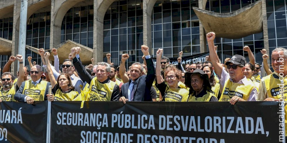 Policiais federais fazem mobilização por reestruturação de carreiras