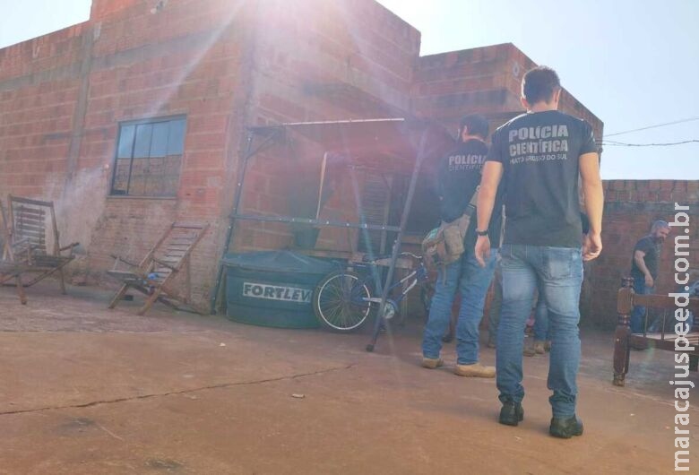 Proprietário diz que feminicida invadiu imóvel onde ocorreu confronto Proprietário diz que feminicida invadiu imóvel onde ocorreu confronto