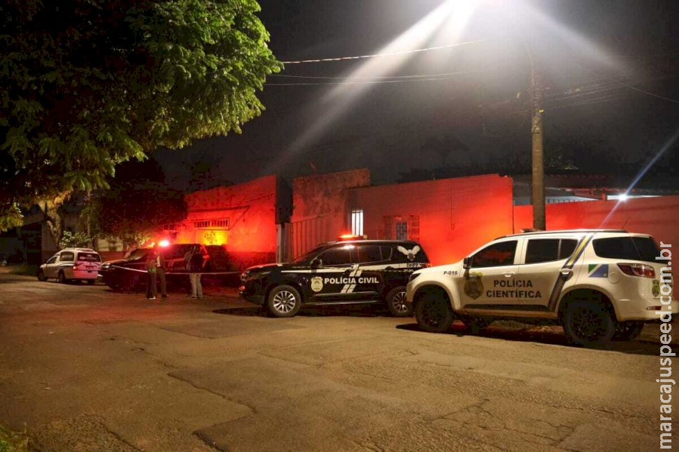 Três são presos por assassinato de homem encontrado enterrado em quintal de casa no Amambai, em Campo Grande Três são presos por assassinato de homem encontrado enterrado em quintal de casa no Amambai, em Campo Grande