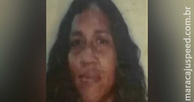 Velório é interrompido após filho ver marcas de violência no cadáver da mãe na Bahia